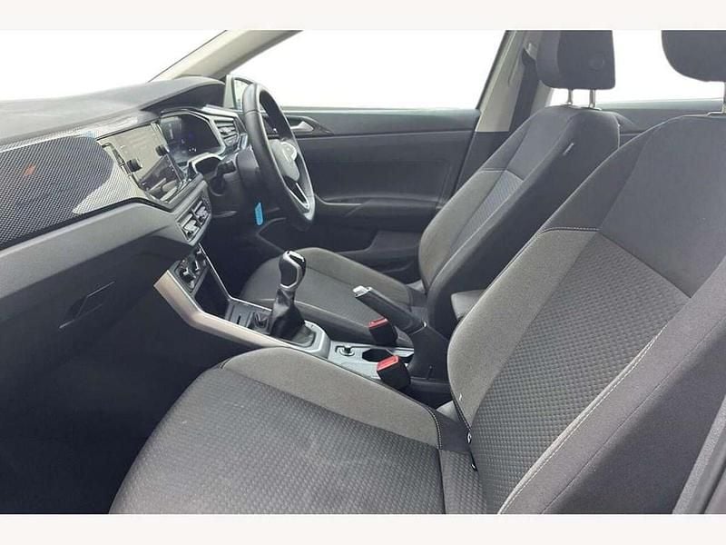 Used VW Polo Life 80 HP (58 kW) 2023 Ascot grey Hatchback