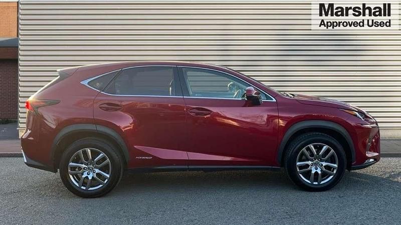 Used Lexus NX300h 197 HP (144 kW) 2019 Red SUV