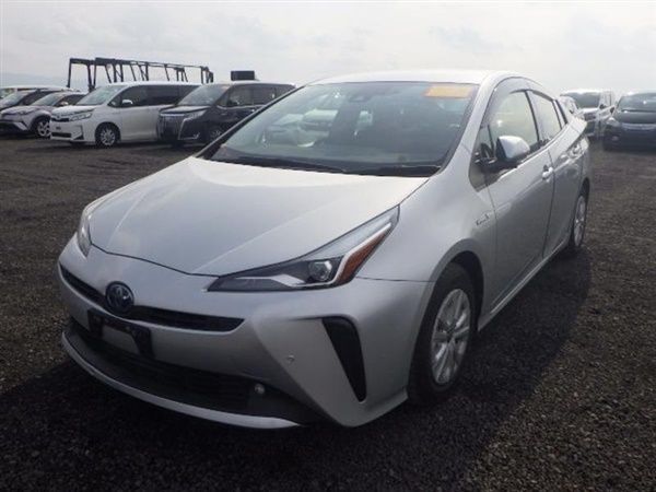 Silver Used 2020 Toyota Prius Hatchback | £14,500 (Fair price) - Image 1/1