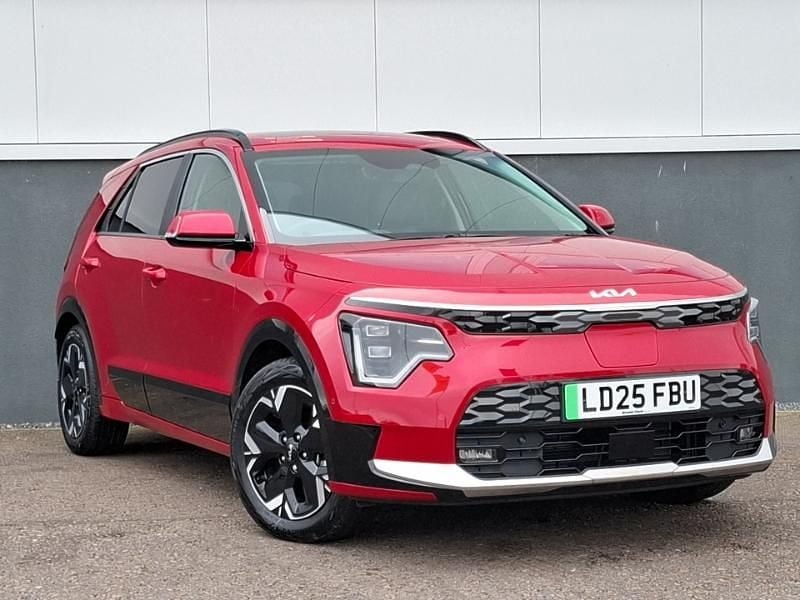 Red New 2025 Kia e-Niro 4 SUV | £27,998 (A bit pricey) - Image 1/4