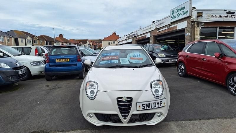 White Used 2011 Alfa Romeo MiTo Sprint Hatchback | £2,995 (Expensive) - Image 1/4