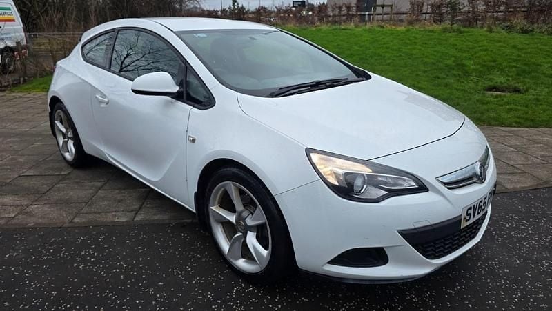 Used Vauxhall Astra GTC Sport 2016 White Hatchback