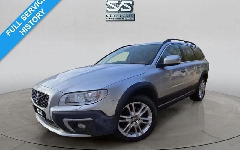 Used Volvo XC70 SE Lux 220 HP (161 kW) 2015 Silver Estate