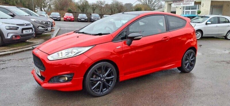 Red Used 2017 Ford Fiesta ST-Line Hatchback | £5,495 (Fair price) - Image 1/4
