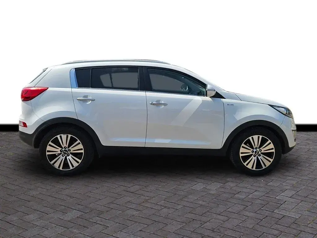 Used Kia Sportage 134 HP (98 kW) 2015 White SUV