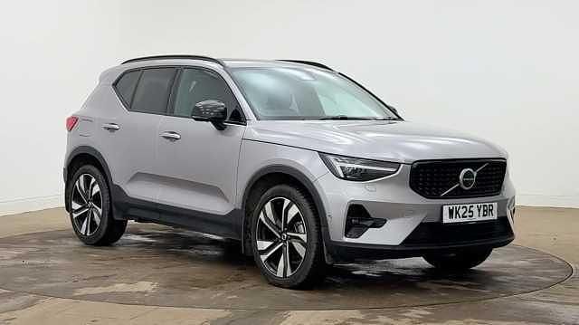 Used Volvo XC40 Ultra 194 HP (142 kW) 2025 Silver SUV