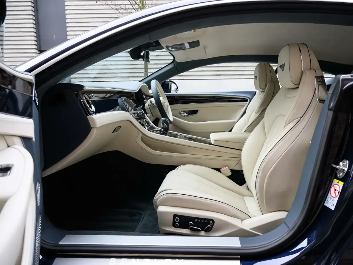 New Bentley Continental 2026 Dark sapphire Coupe