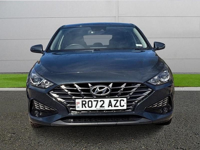 Used Hyundai i30 120 HP (88 kW) 2022 Blue Hatchback