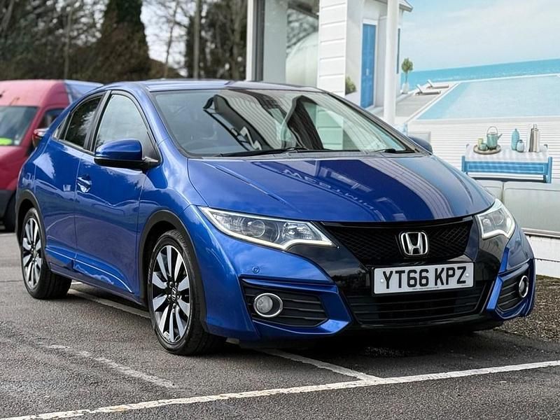 Used Honda Civic SE Plus 100 HP (73 kW) 2016 Blue Hatchback