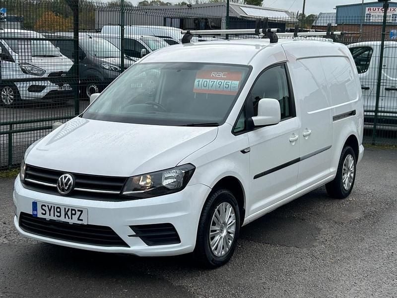 White Used 2019 VW Caddy Maxi Trendline MPV | £10,795 (Fair price) - Image 1/3