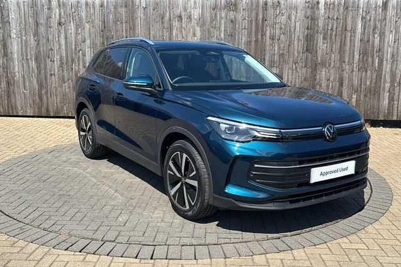 New 2025 VW Tiguan Life SUV | £30,099 (Good price) - Image 1/4