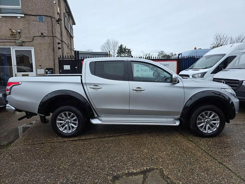 Used Mitsubishi L200 2019 Silver Pickup