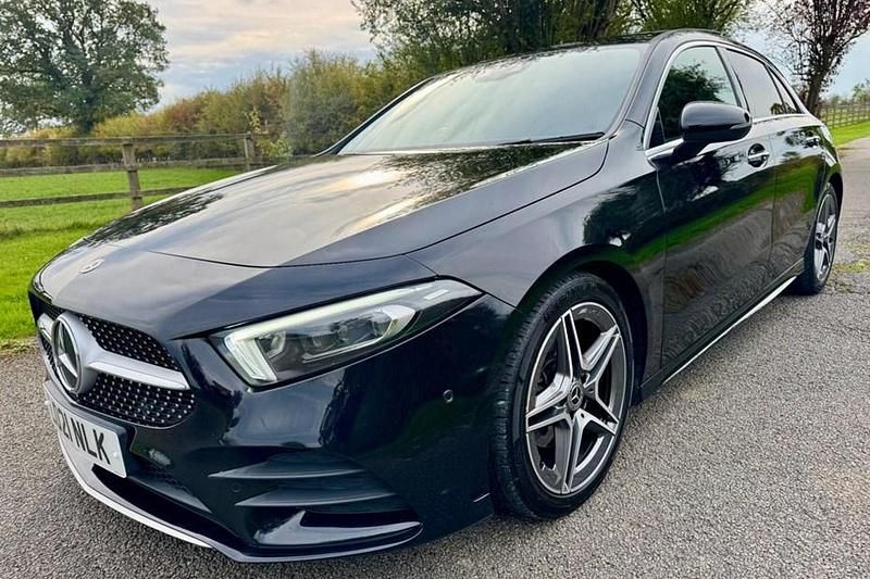 Used Mercedes A180 AMG Line Premium Plus 136 HP (100 kW) 2021 Black Hatchback