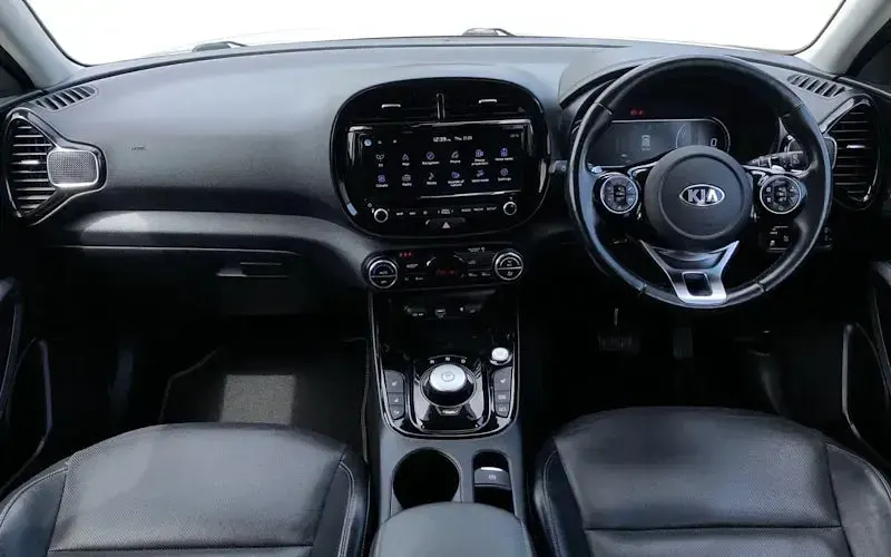 Used Kia Soul First Edition 150 kW (204 HP) 2020 White SUV