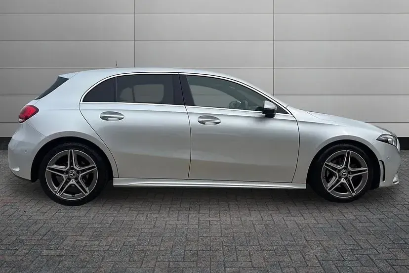 Used Mercedes A180 Executive 116 HP (85 kW) 2020 Silver Hatchback