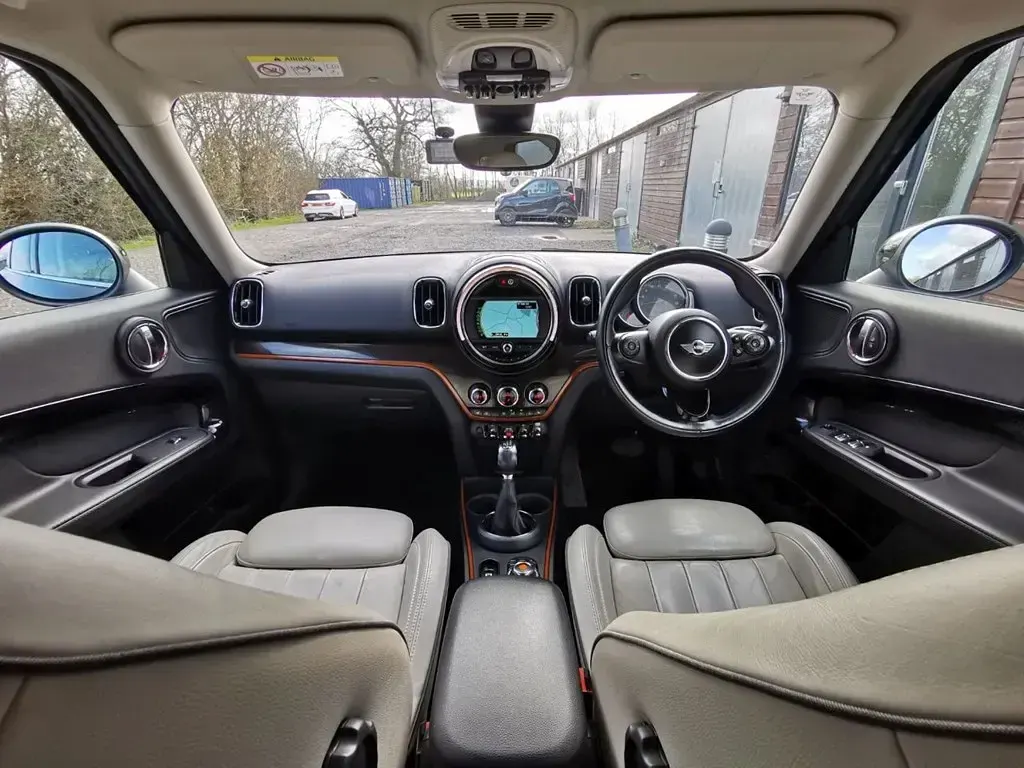 Used Mini Cooper D Countryman 150 HP (110 kW) 2018 Blue SUV