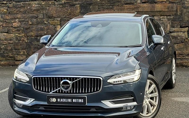 Used Volvo S90 Inscription 235 HP (172 kW) 2018 Blue Sedan