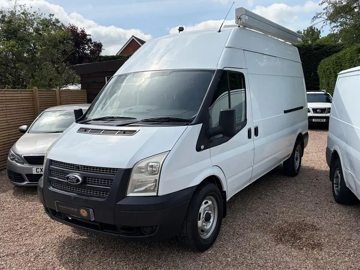 Used Ford Transit 100 HP (73 kW) 2012 White Van