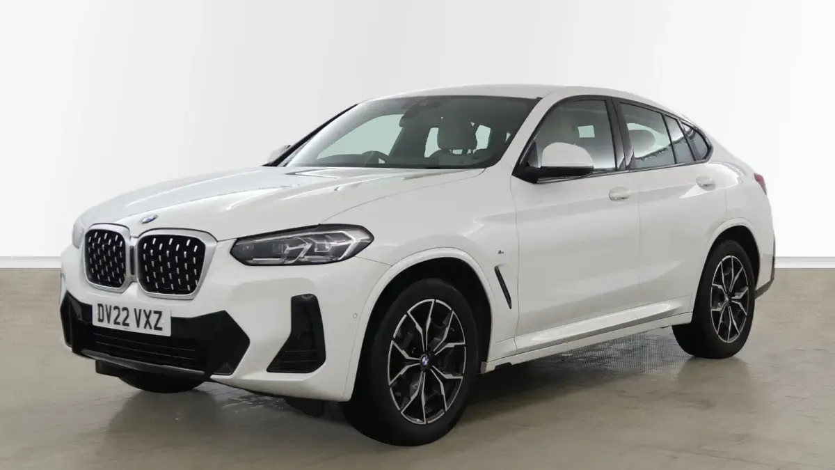 Used BMW X4 M Sport 190 HP (139 kW) 2022 White SUV