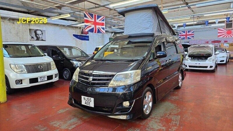 Black Used 2005 Toyota Alphard MPV | £17,995 - Image 1/4