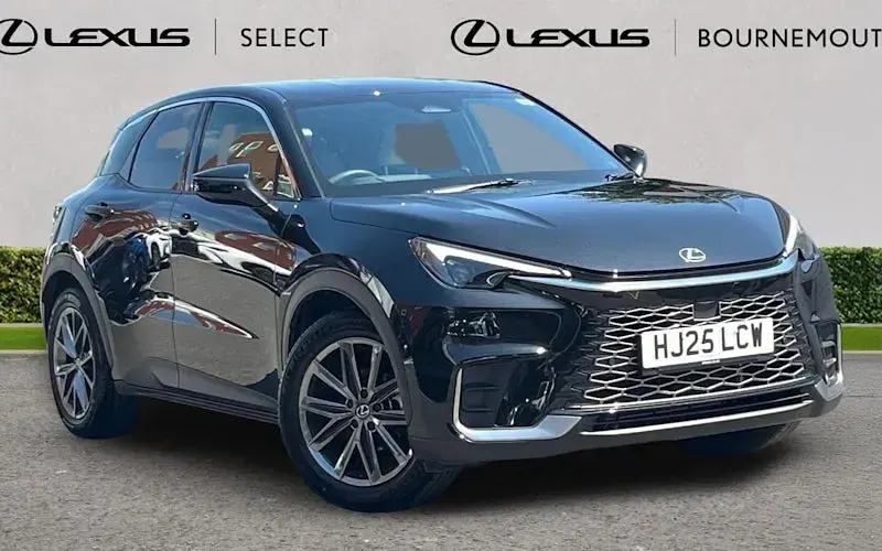 Used Lexus LBX 136 HP (100 kW) 2025 SUV