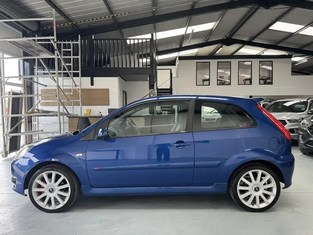 Used Ford Fiesta ST 2006 Blue Hatchback
