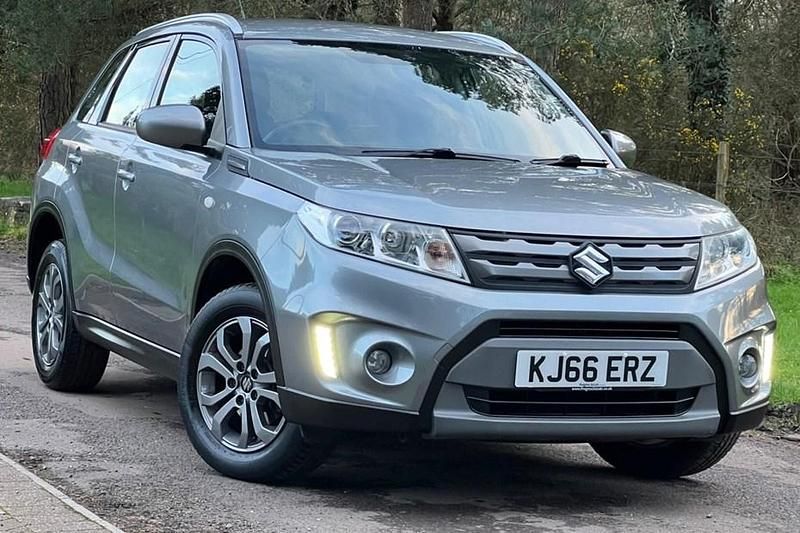 Used Suzuki Vitara SZ4 120 HP (88 kW) 2017 Grey SUV