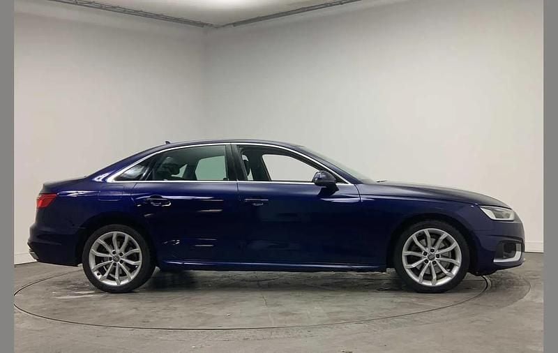 Used Audi A4 Sport 150 HP (110 kW) 2020 Blue Sedan