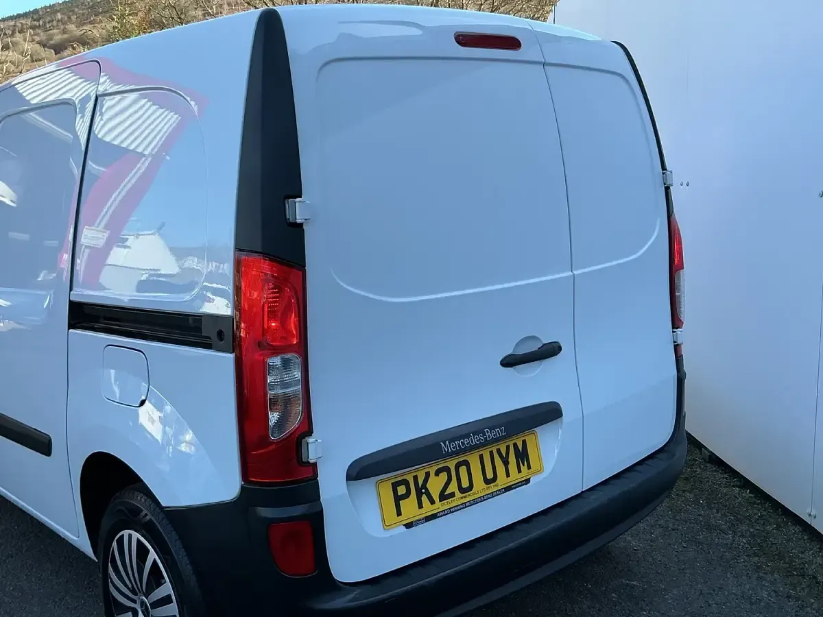 Used Mercedes Citan 109 94 HP (69 kW) 2020 Black MPV