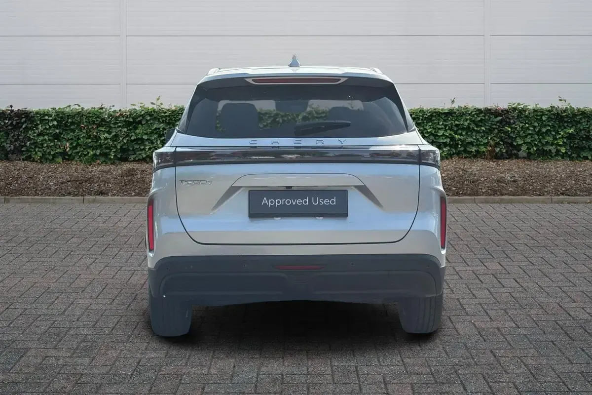 New Chery Tiggo 7 147 HP (108 kW) 2026 Silver SUV