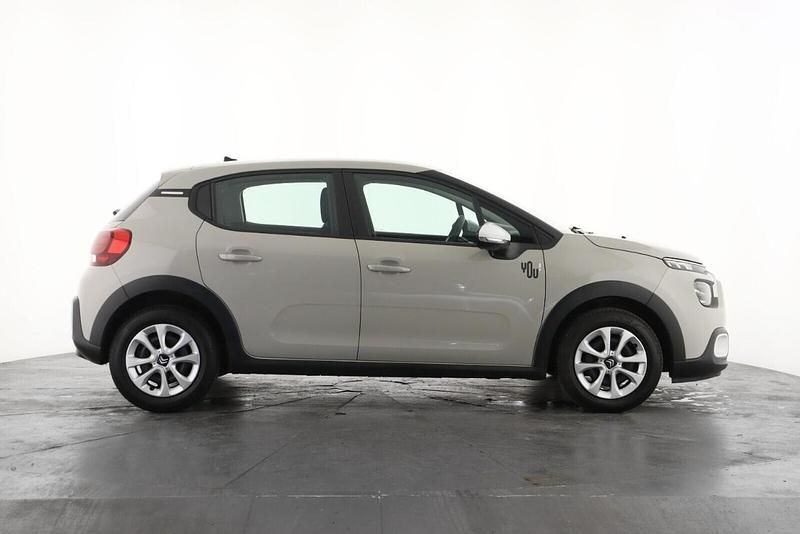 Używany Citroën C3 PureTech 82 KM (60 kW) 2024 Zielony Hatchback