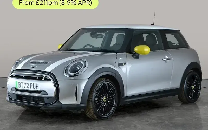 Used Mini Cooper Level 2 135 kW (184 HP) 2023 Hatchback