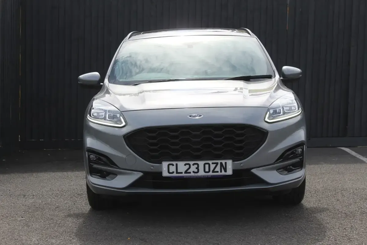 Used Ford Kuga ST-Line X 150 HP (110 kW) 2023 Silver SUV