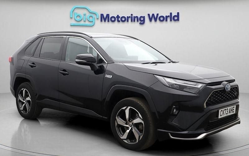 Used Toyota RAV4 Design 306 HP (225 kW) 2026 SUV