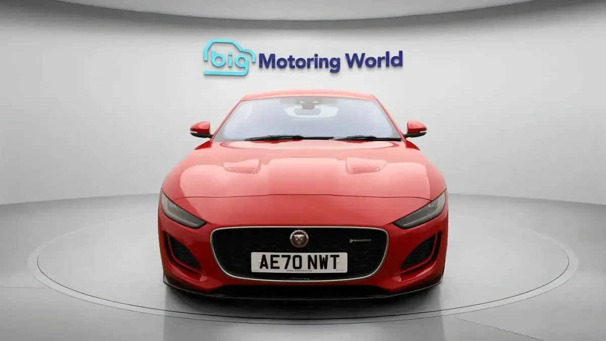 Used Jaguar F-Type R-Dynamic 300 HP (220 kW) 2020 Red Coupe