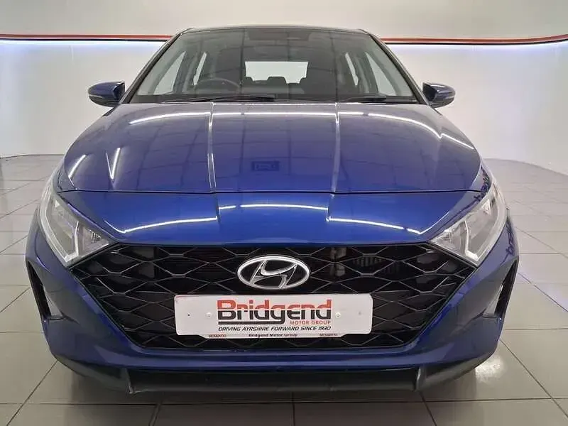 Used Hyundai i20 SE 100 HP (73 kW) 2022 Blue Hatchback