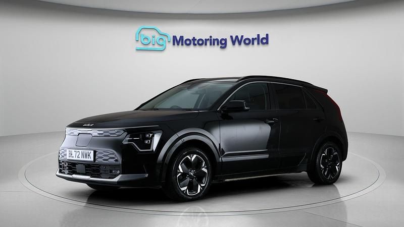Used Kia e-Niro 147 kW (201 HP) 2023 SUV
