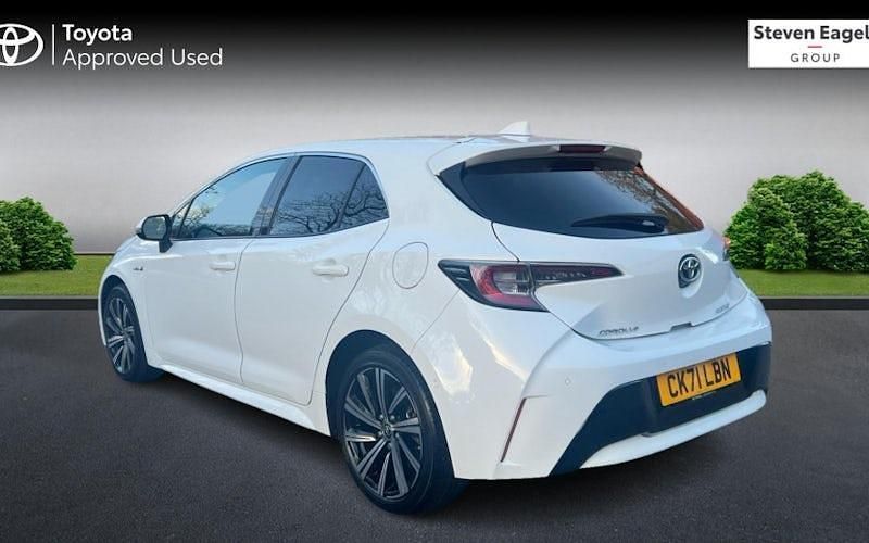 Used Toyota Corolla Design 122 HP (89 kW) 2022 Hatchback