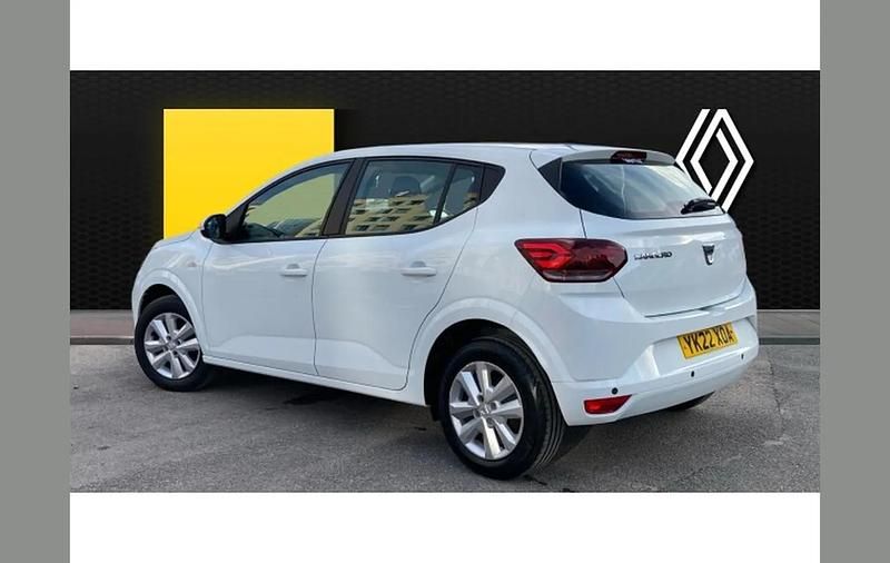 Used Dacia Sandero Comfort 91 HP (66 kW) 2022 White Hatchback