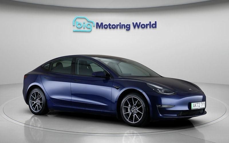 Blue Used 2022 Tesla Model 3 Long Range AWD Sedan | £17,800 (Fair price) - Image 1/4