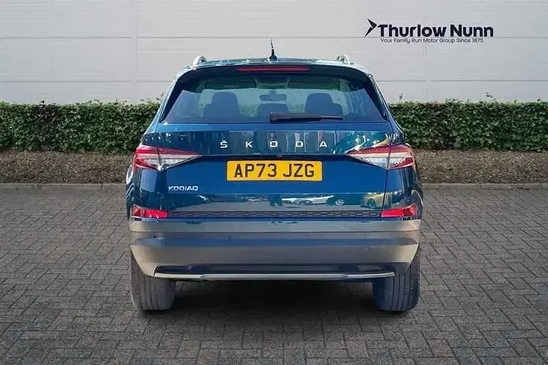 Second-hand Skoda Kodiaq SE Drive 150 CP (110 kW) 2023 Albastru SUV
