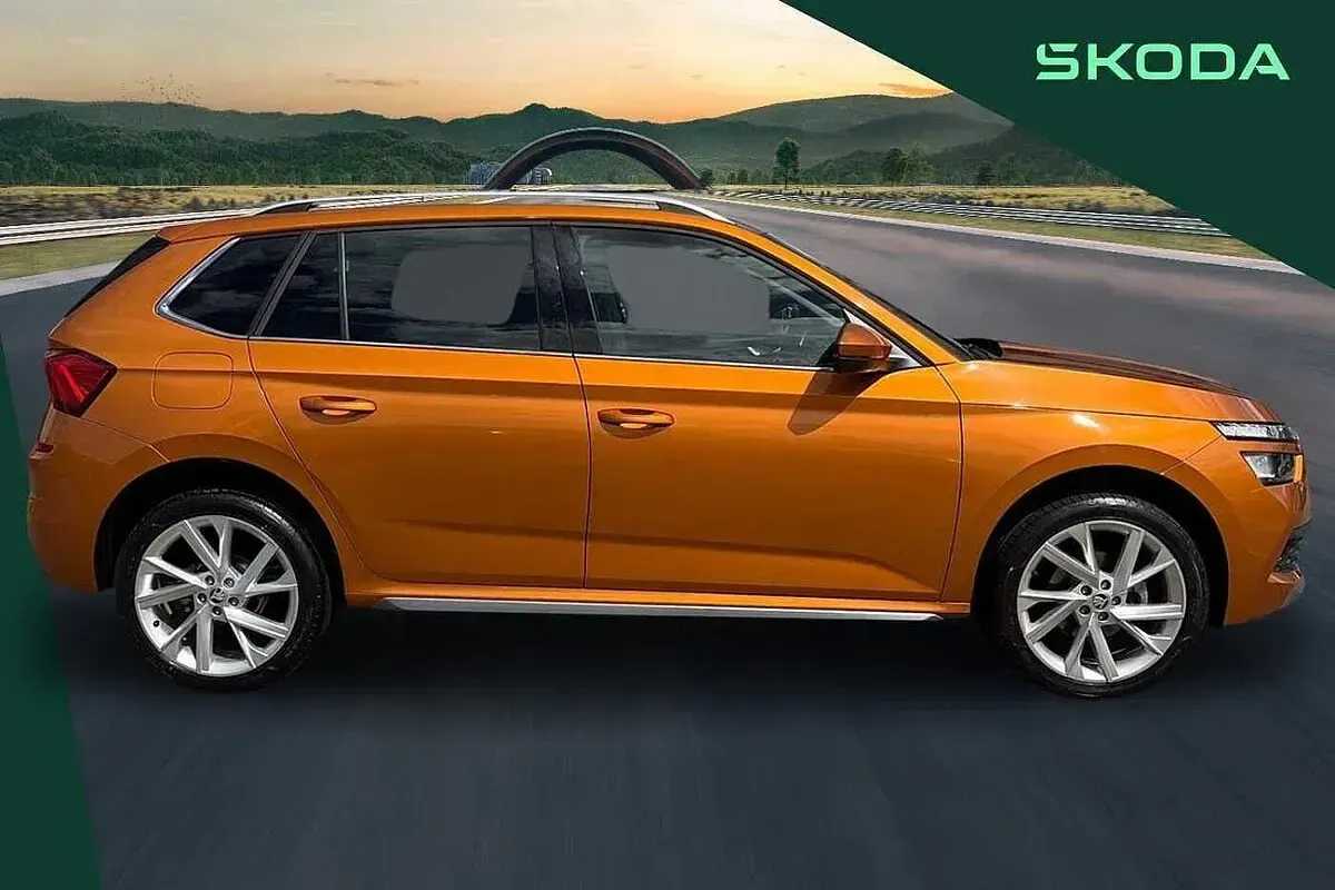Used Skoda Kamiq SE L Executive 110 HP (80 kW) 2023 Phoenix orange SUV