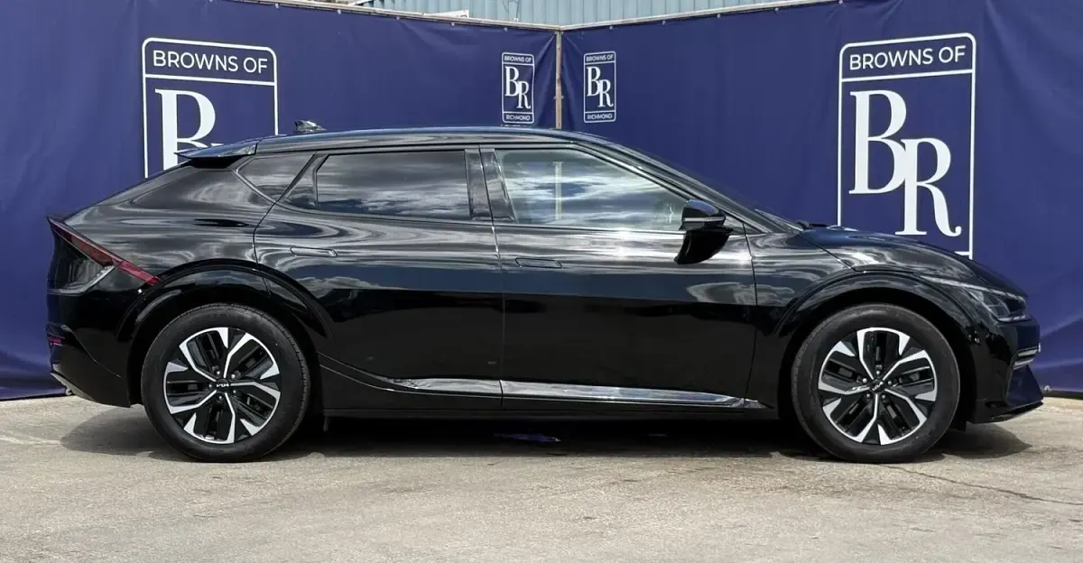 Used Kia EV6 GT-Line 236 kW (321 HP) 2024 Black SUV