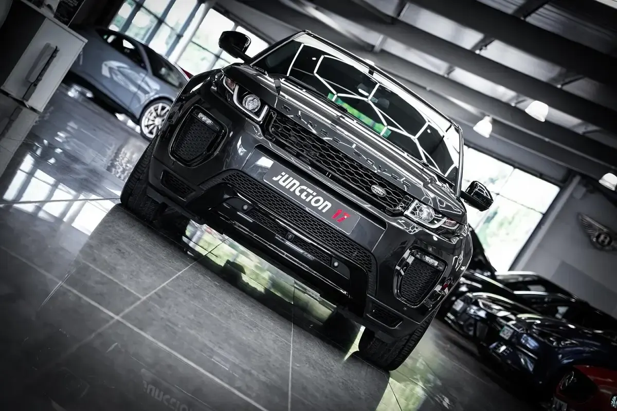 Used Land Rover Range Rover evoque HSE Dynamic 2017 Grey Estate