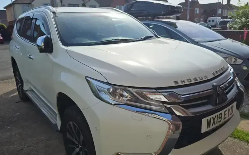 Used Mitsubishi Shogun 181 HP (133 kW) 2019 SUV
