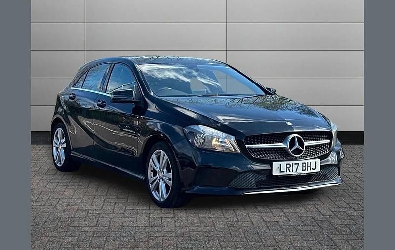 Used Mercedes A200 136 HP (100 kW) 2017 Black Hatchback