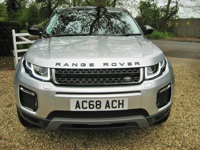 Used Land Rover Range Rover evoque SE 2018 Silver Estate
