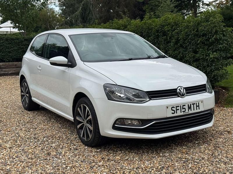 White Used 2015 VW Polo SE Hatchback | £6,295 (Fair price) - Image 1/4