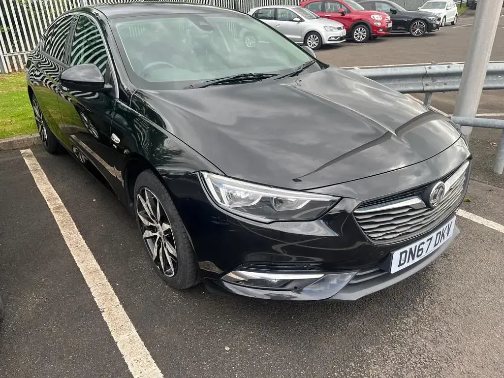 Used Vauxhall Insignia Sport 2017 Black Hatchback