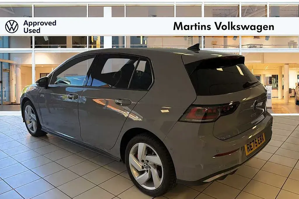 Used VW Golf VIII GTE 272 HP (200 kW) 2025 Grey Hatchback
